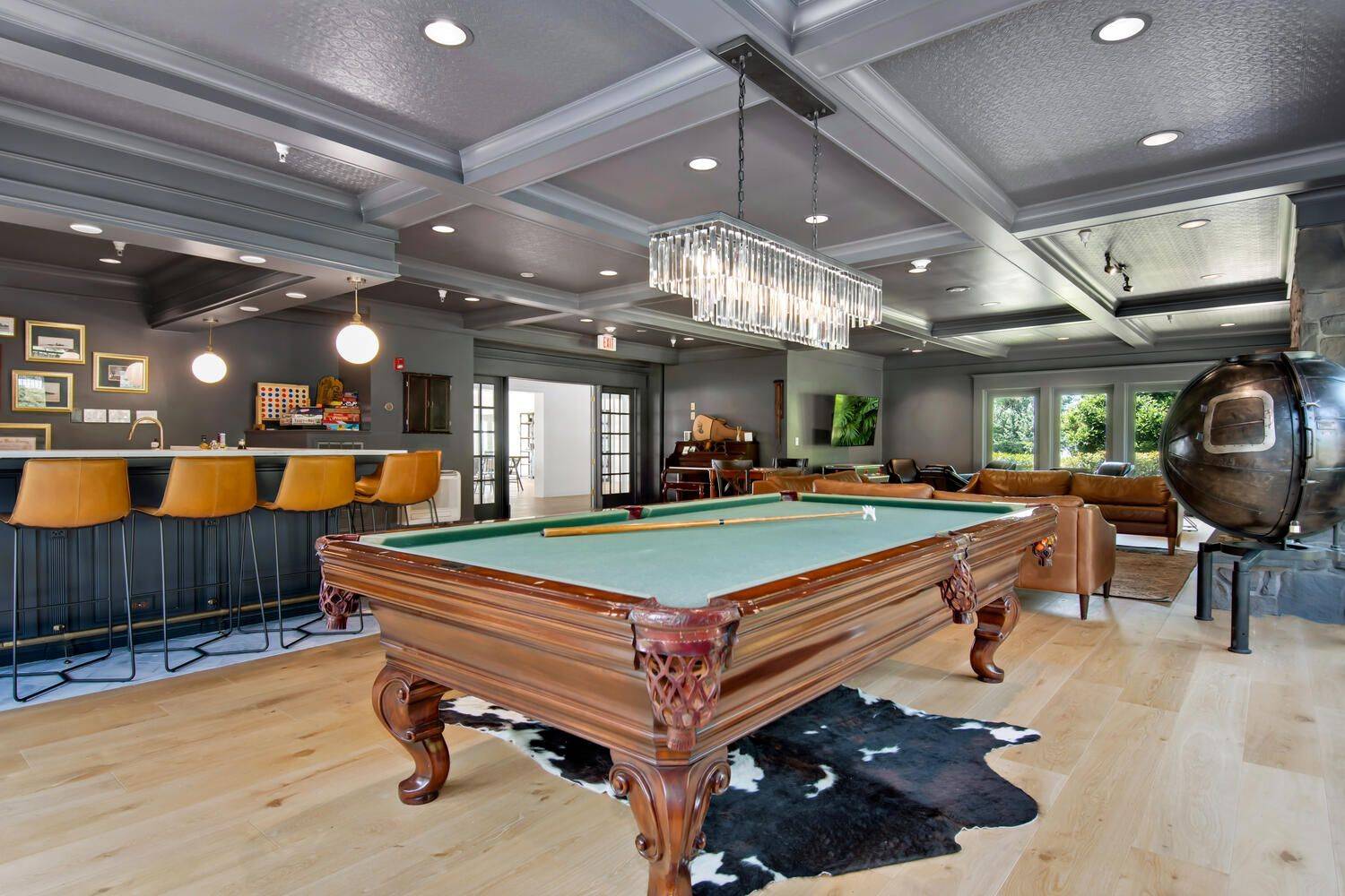 Main Lodge - Private Saloon Area